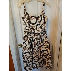 Adrianna Papell Women's Size 10  Brown Circle Pattern Pleated Dress Belted